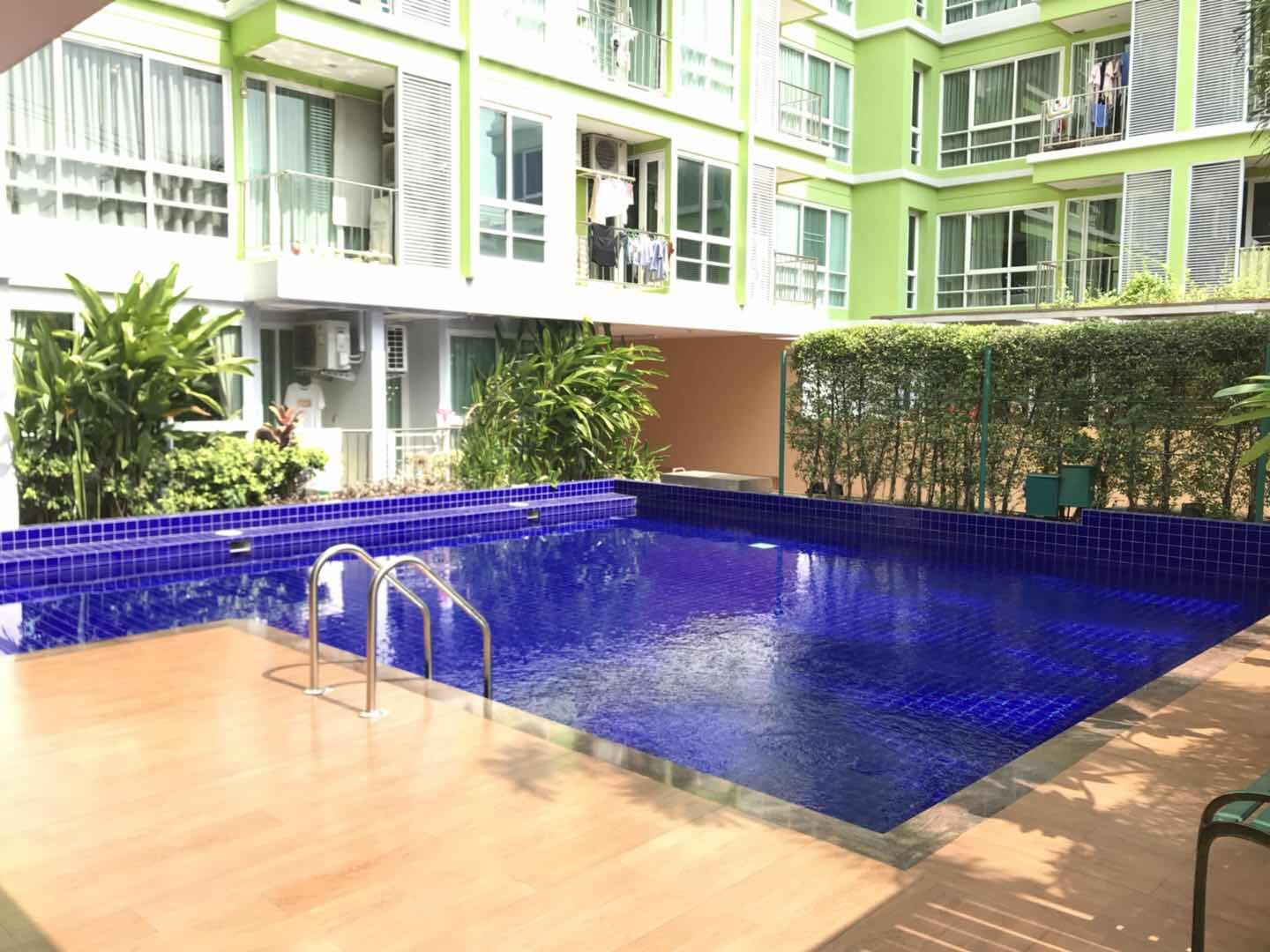 曼谷绿宝石酒店式公寓出租，租金2600元/月