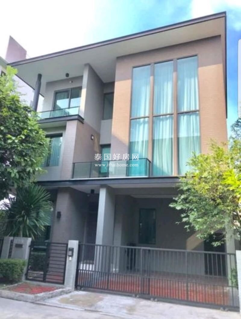曼谷市区独栋豪华别墅出售