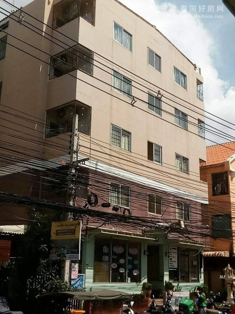 【推荐】​Ratchada 36 整栋公寓出售 53间房 2800万泰铢