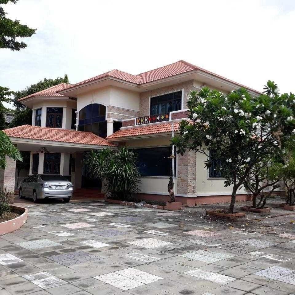 【推荐】Ram Inthra路附近2层独栋别墅出售 4卧1,468平米 15,000铢/月 售3,200万泰铢