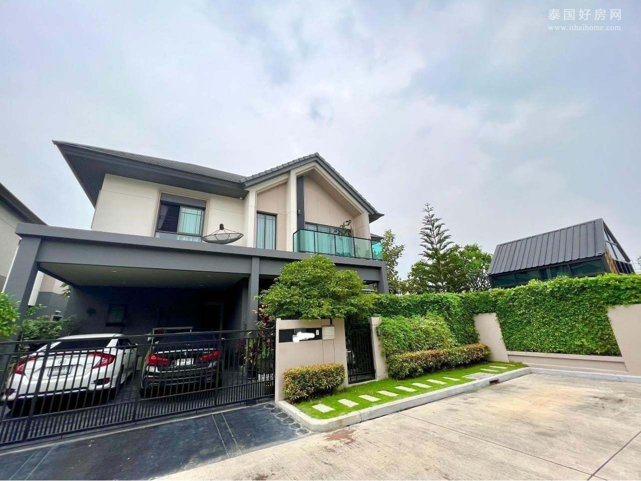 【推荐】Bangkok Boulevard Sathorn-Pinklao2独栋别墅出售 4卧248平米 售1,650万泰铢