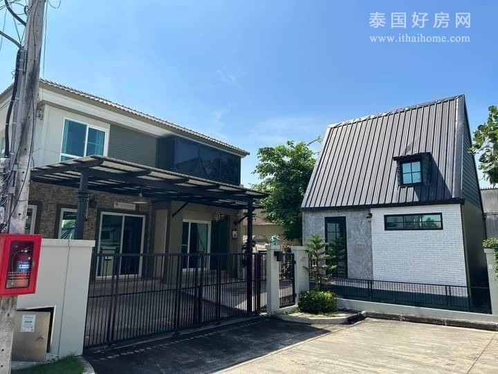 【推荐】Manthana Onnut - Wongwan 3 别墅出售 3卧200平米 789万泰铢