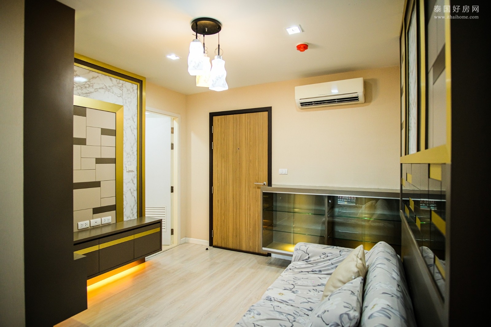 MetroLuxe Rama 4 公寓出售 1卧34平米 389万泰铢