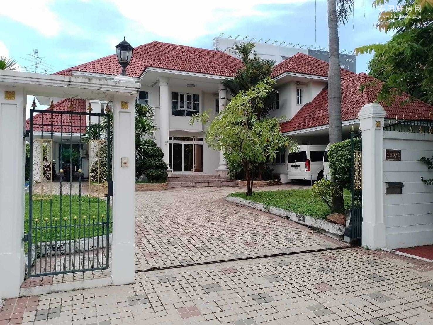 Lakeside Villa 2 独栋别墅出售 6卧1084平米 5800万泰铢