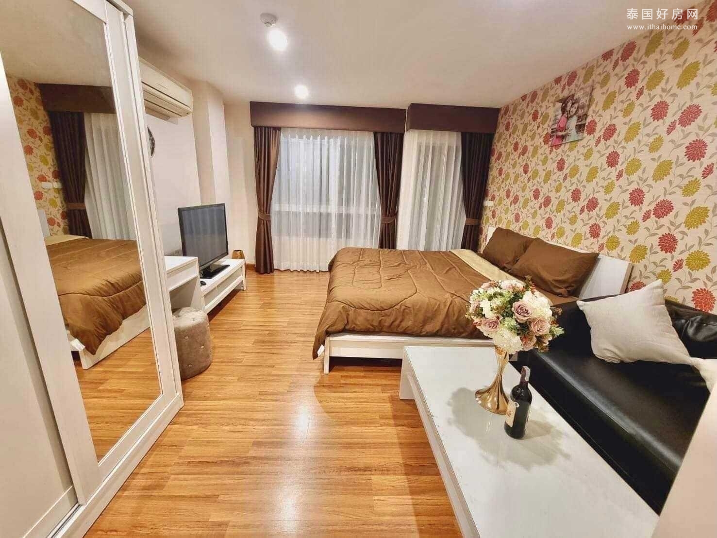 PG Rama IX 公寓出租 单间30平米 13,000泰铢/月