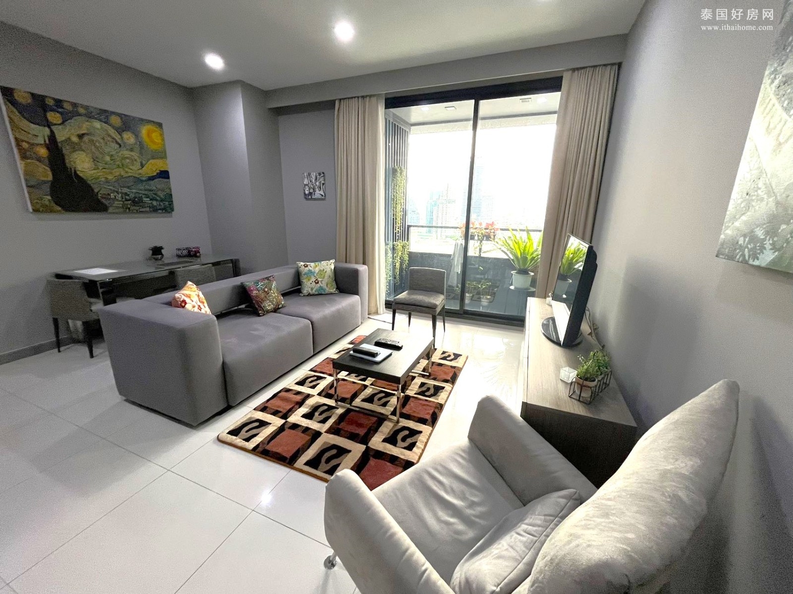 M Silom 公寓出租 2卧83平米 60,000泰铢/月