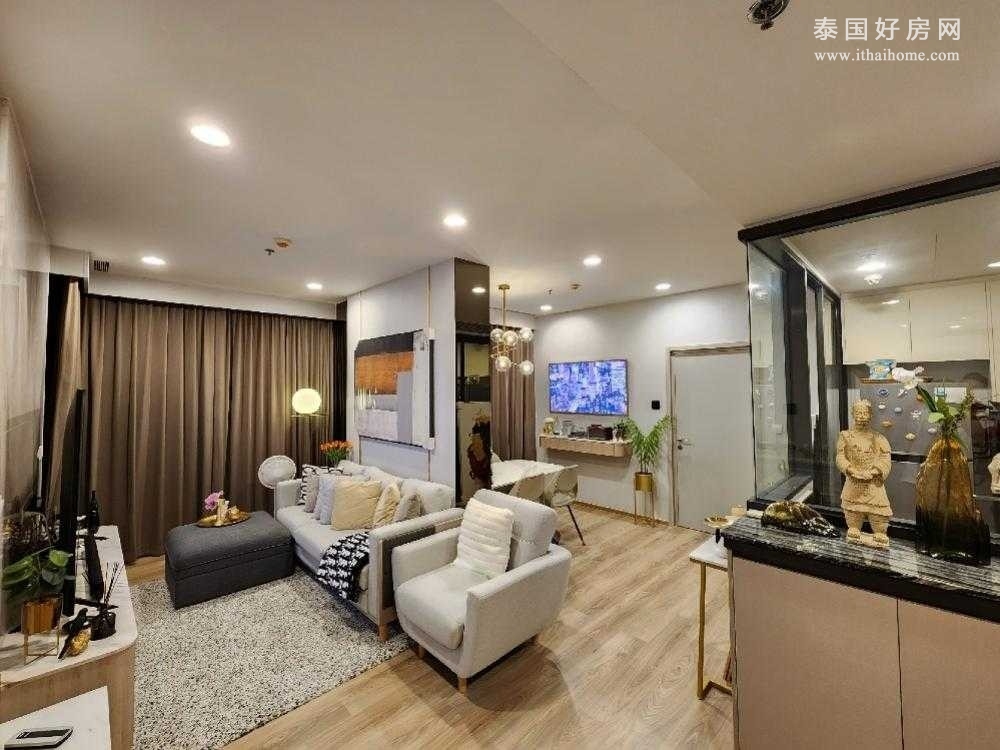 OKA HAUS 公寓出售 2卧69平米 1350万泰铢