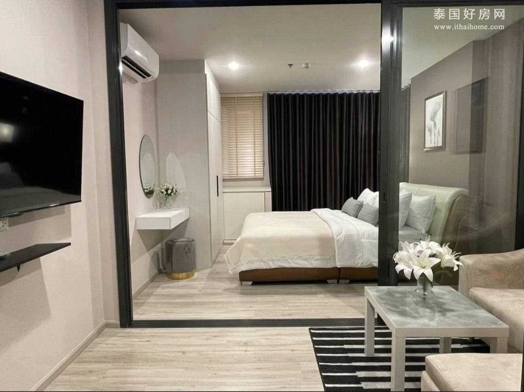 XT Huaikwang 公寓出租 1卧30平米 18,000泰铢/月