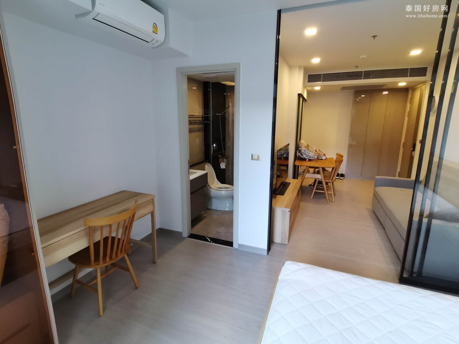 One9Five Asoke-Rama9 公寓出售 单间 35.5平米 410万泰铢