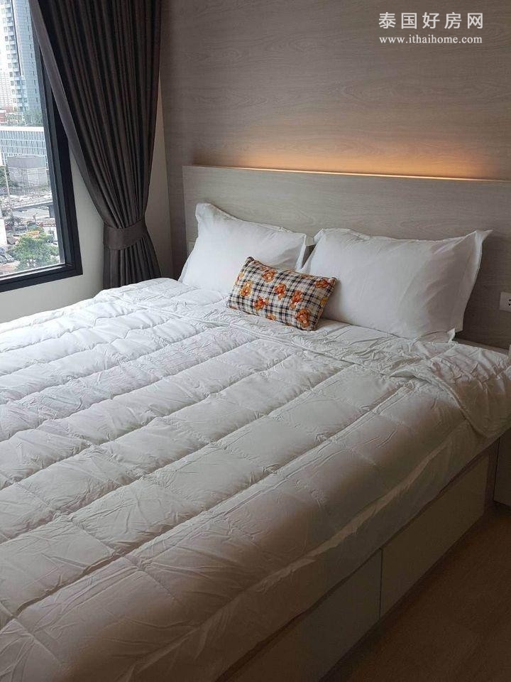 汇权区 | Life Asoke Rama 9 公寓出租 1卧 30平米 18,500泰铢/月