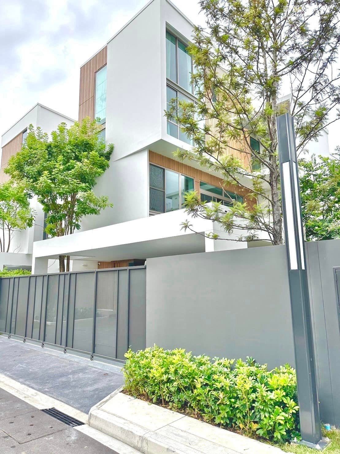 沙攀松区 | VIVE Rama 9 独栋别墅出租 3卧 324平米 280,000泰铢/月