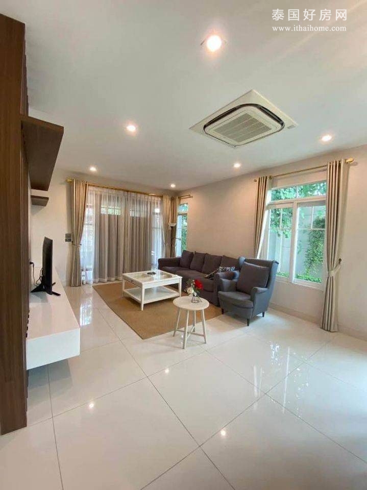 曼那区 | Nantawan Bangna km.7 独栋别墅出租/售 4卧 228平米 120,000泰铢/月，出售2800万泰铢
