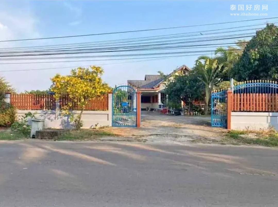 罗勇府 | Klaeng区 靠近Laem Mae Phim海 独栋别墅出售 3卧 1,254平米 711万泰铢
