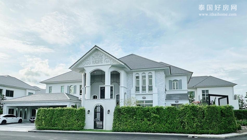 沙攀松区 | Perfect Masterpiece Rama 9-Krungthep Kreetha 豪华独栋别墅出售 5卧 700平米 售价1.05亿泰铢