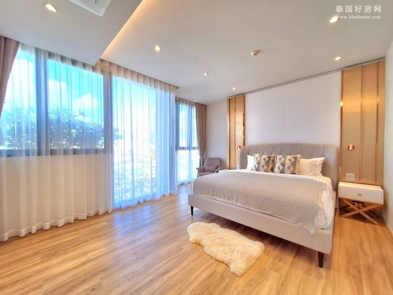曼那区 | Bearing Residence 公寓出租 3卧 170平米 95,000泰铢/月