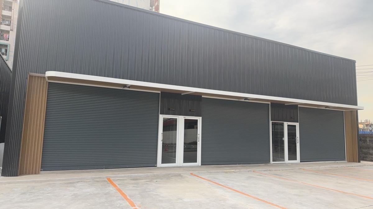 曼谷萱銮区 | 紧邻Onnut路 多面积仓库+办公室出租 78～116.4平米 35,000～37,000泰铢