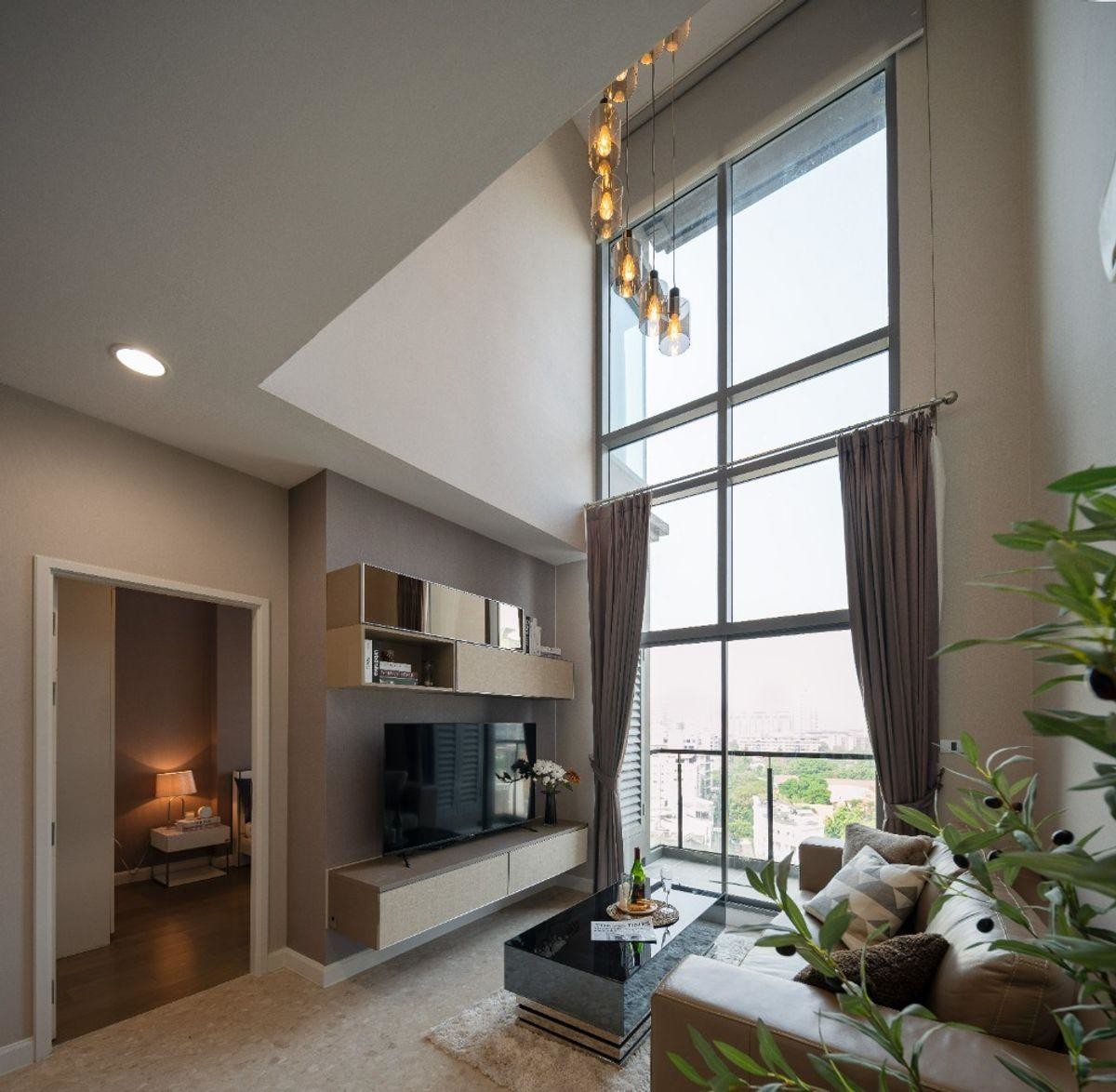 空堤区 | The Crest Sukhumvit 34 公寓出租 2卧 86.05平米 80,000泰铢/月