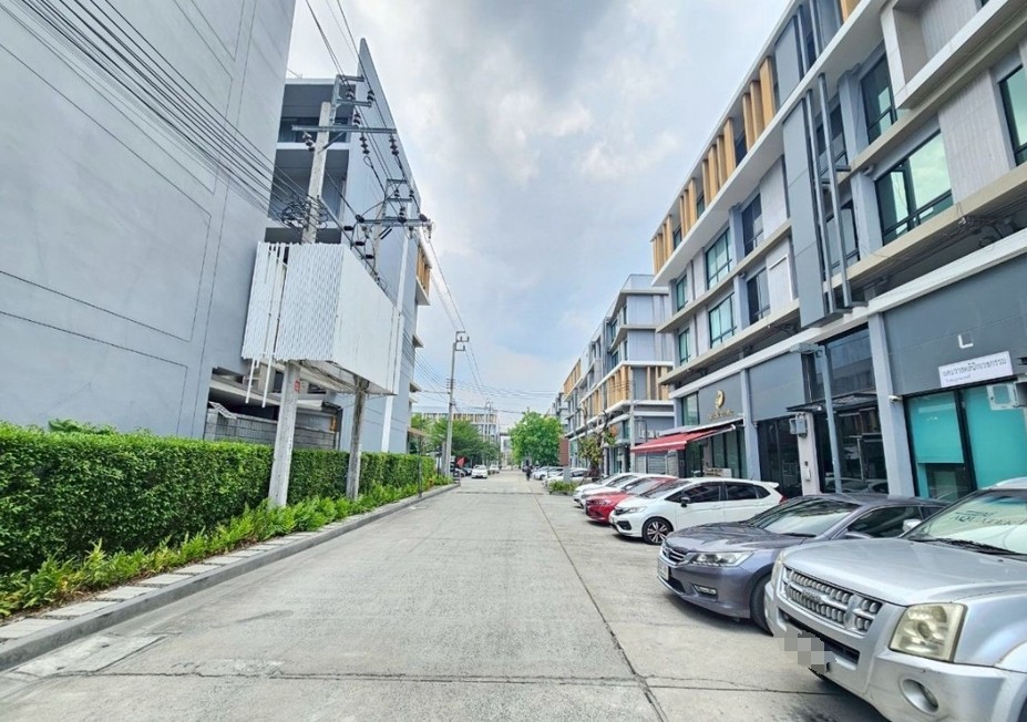 汶昆区 | Nirvana@WORK Ladprao-Kaset Nawamin 办公楼出租 324平米 100,000泰铢/月