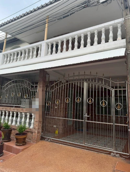 辉煌区 | Pracharat Bamphen巷 联排别墅出租 4卧 112平米 50,000泰铢/月