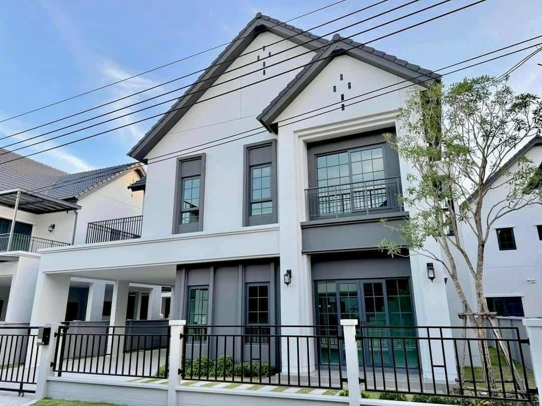 北榄府 | Centro Bangna（2期）独栋别墅出租 4卧 303平米 150,000泰铢/月