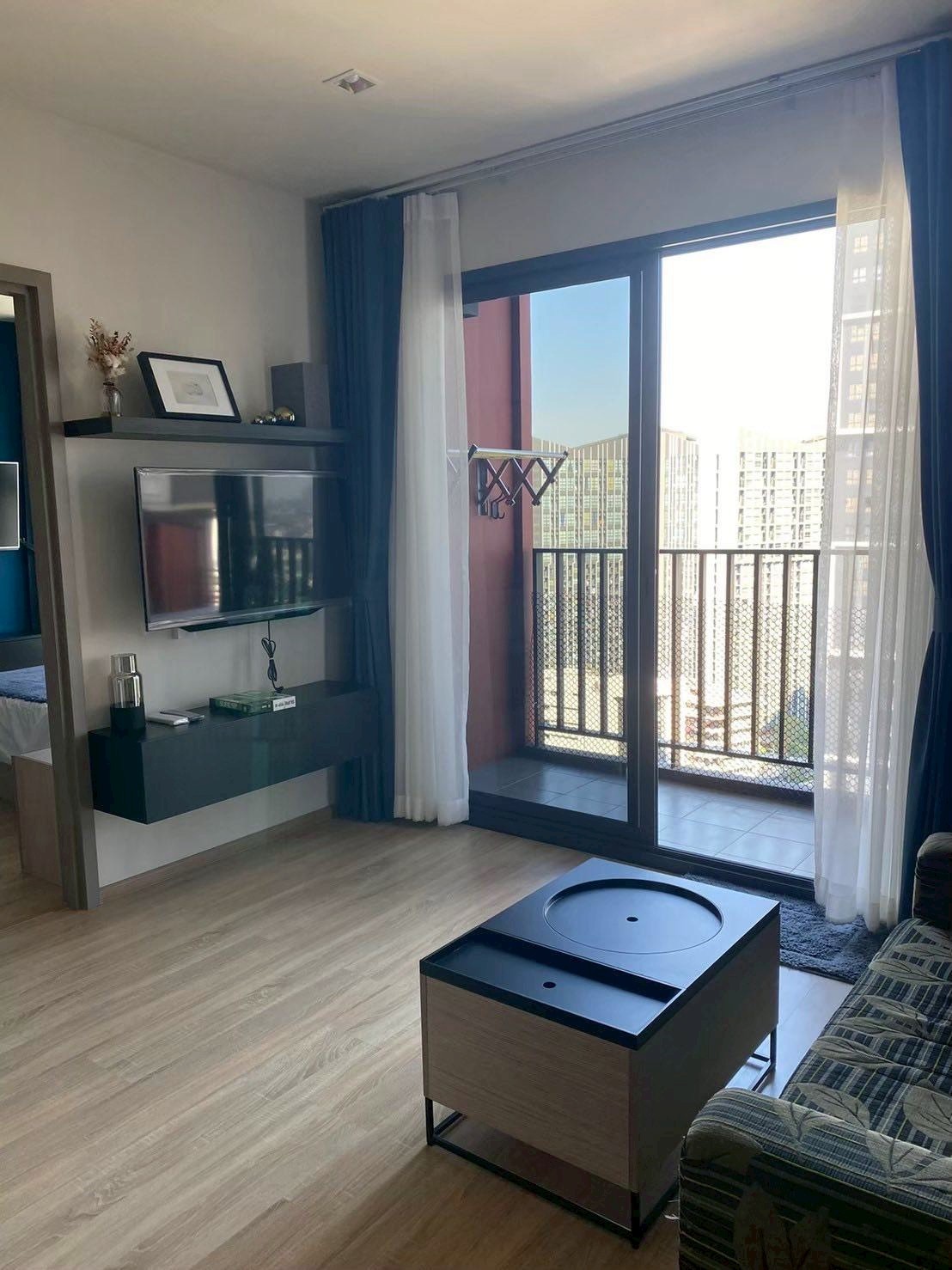 曼甲必区 | The Base Garden Rama 9 公寓出租/售 2卧 50平米 出租25,000泰铢/月，出售490万泰铢