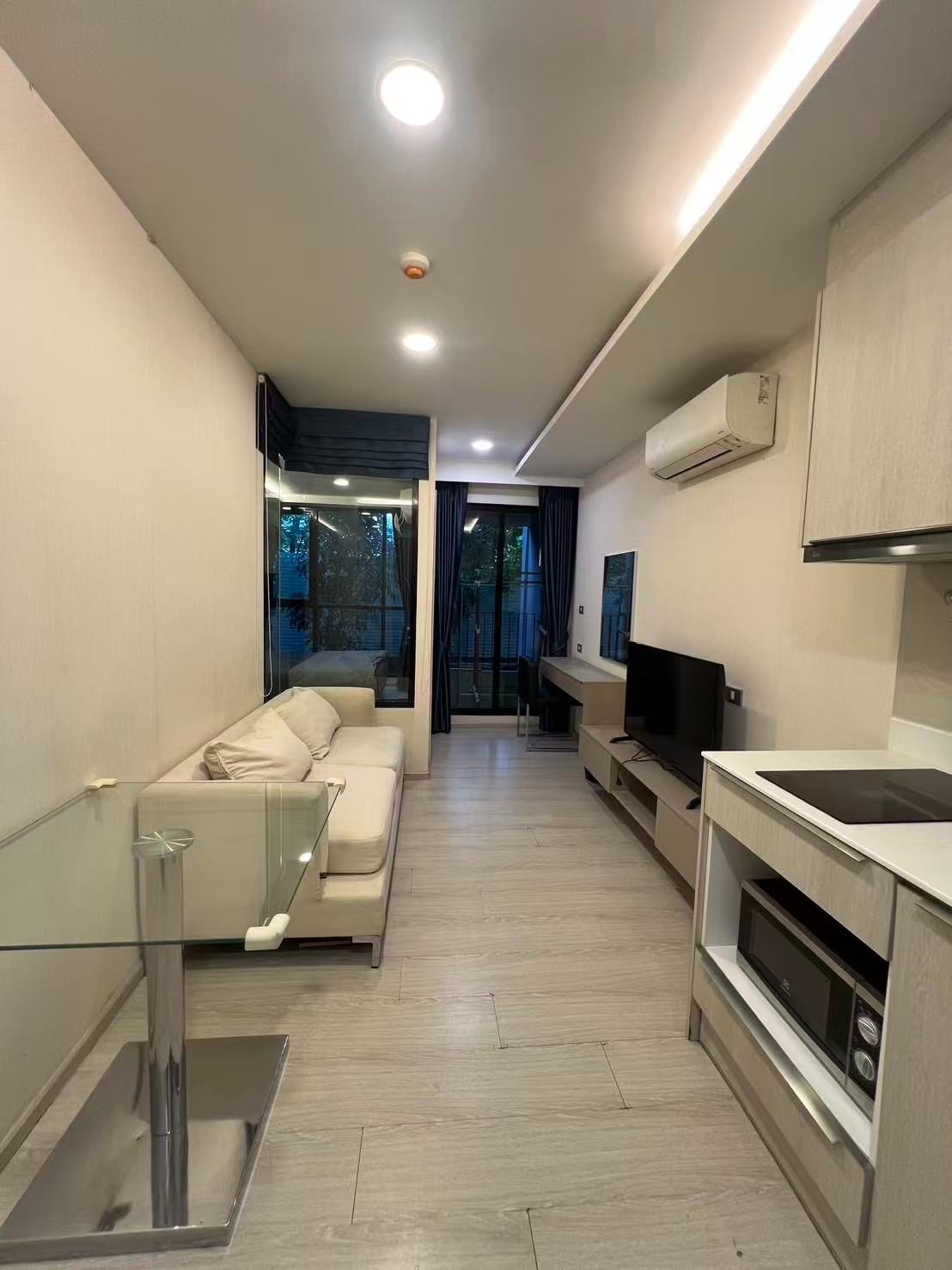 【中国业主/急售】空堤区 | Vtara Sukhumvit 36 公寓出售 1卧 29平米 360万泰铢