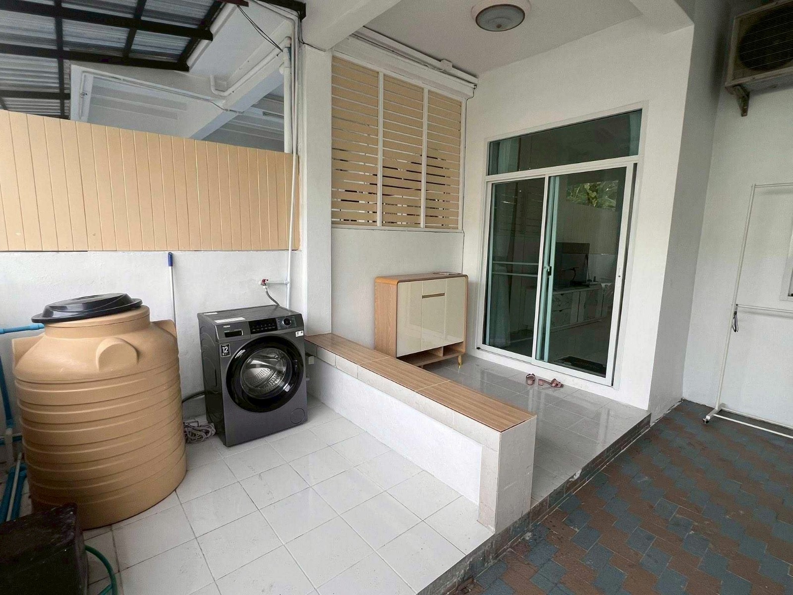 辉煌区 | PrachaRat Bamphen巷 — Ratchada 独栋别墅出租 3卧 84平米 40,000泰铢/月