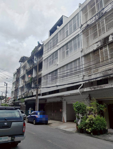 披耶泰区 | Home Office，Pradipat - Phaya Thai 家庭办公室出租 4层楼 400平米 80,000泰铢/月