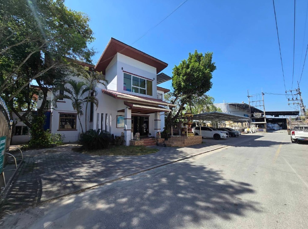 罗勇府 |【紫色区】Nikhom Phatthana 出售塑料回收工厂 8莱 1.545亿泰铢