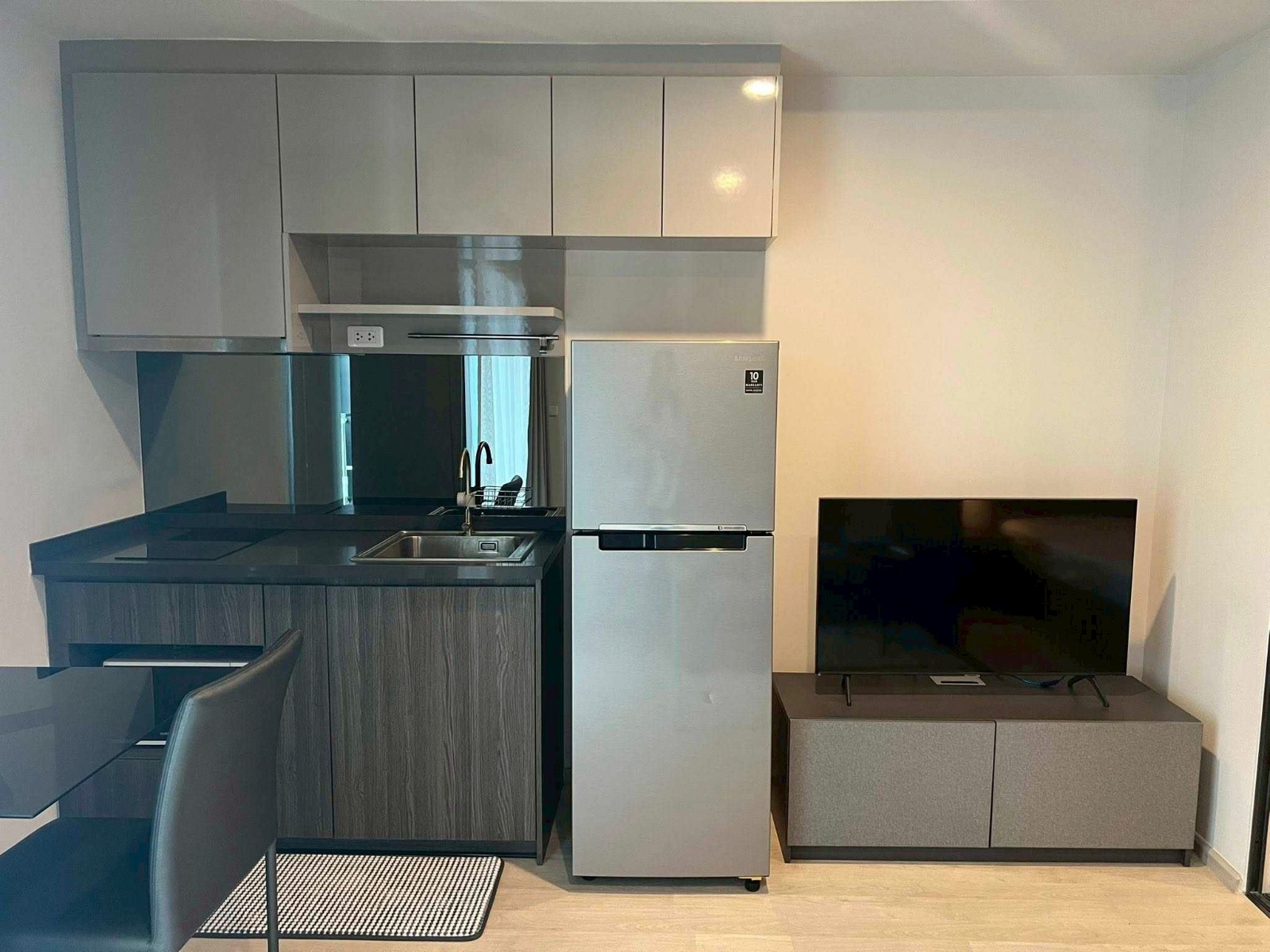 邻铃区 | ideo ratchada sutthinsan 公寓出租 1卧 34.47平米 17,000泰铢/月