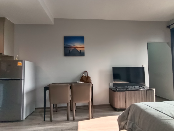 【中国业主】拉差贴威区 | Ideo Mobi Rangnam 公寓出租 单间 30.56平米 18,000泰铢/月（可养宠物）