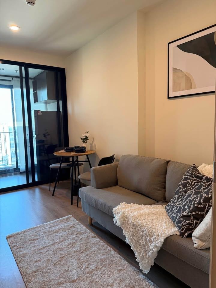 辉煌区 | Nue District R9 公寓出租 1卧 31平米 21,000泰铢/月