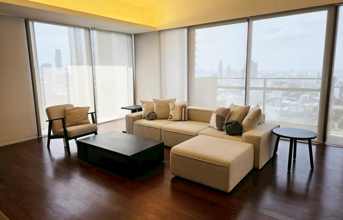 巴吞旺区 | Hansar Residences 公寓出租 3卧 175平米 170,000泰铢/月