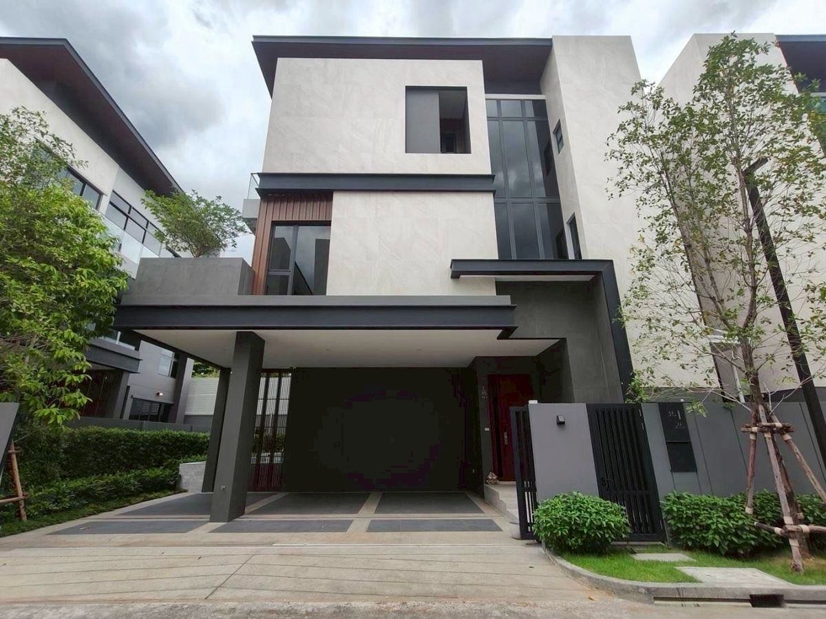 曼甲必区 | The Honor Yothinpattana 独栋别墅出租 5卧 480平米 250,000泰铢/月