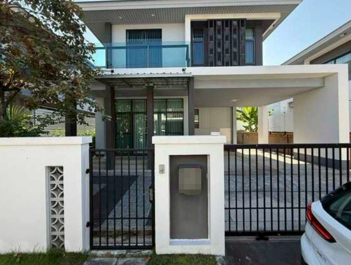 巴威区 | Setthasiri Pattanakarn 独栋别墅出租 4卧 180平米 90,000泰铢/月