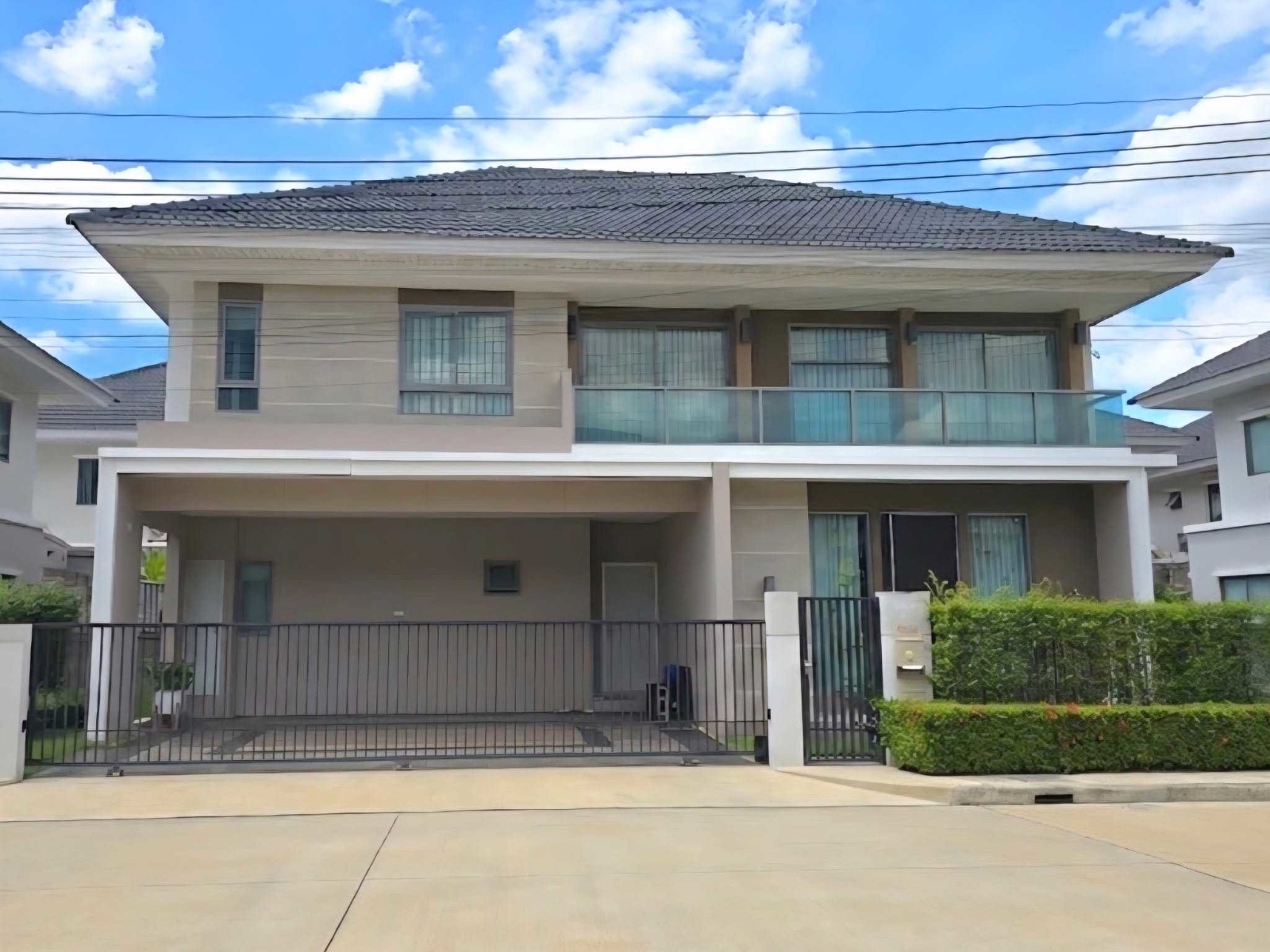 曼谷 沙攀松区 | Perfect Place Rama 9–Krungthep Kreetha独栋别墅出租 4卧5卫245平方米 租金95,000泰铢/月
