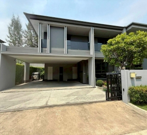 曼甲必区 | Setthasiri krungthep kreetha 2 独栋别墅出租 4卧 280平米 180,000泰铢/月