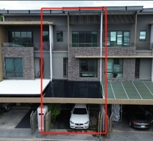 拉抛区 | The Landmark Ekamai-Ramindra 联排别墅出租 3卧 368平米 120,000泰铢/月