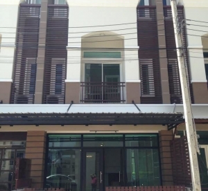 汶昆区 | Premium Place Nawamin – Ladprao 101 联排别墅出租 3卧 280平米 50,000泰铢/月