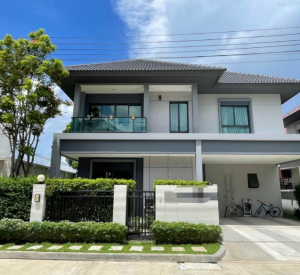 北榄府 | Bangkok Boulevard Bangna-Srinakarin 独栋别墅出租/售 4卧 229平米 出租82,000泰铢/月，出售1240万泰铢