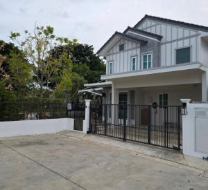 北榄府 | Villaggio 3 Srinakarin-Bangna 独栋别墅出租 5卧 180平米 95,000泰铢/月