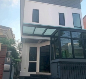 翁通郎区 | Chok chai 4 — Lat phrao 独栋别墅出租 4卧 120平米 25,000泰铢/月