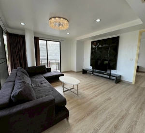 辉煌区 | Amanta Ratchada 公寓出租/出售 2卧 122平米 出租35,000泰铢/月，出售1000万泰铢