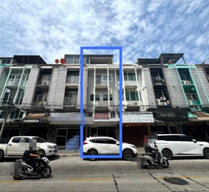 邻铃区 | Meng Jai — Ratchada地段 商铺出租 三层半（不含屋顶露台）76平米 39,000泰铢/月（可注册公司）