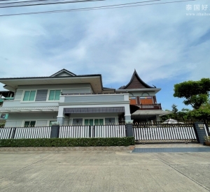 【推荐】Supasiri Ladkrabang 别墅出售 3卧300平米 2950万泰铢