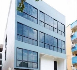 Ratchadapisek 7 办公楼出租 3房950平米 250,000泰铢/月