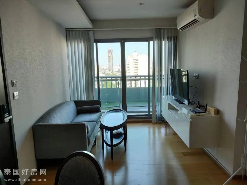 H Sukhumvit 43公寓出租 2房70平米 45,000泰铢/月 靠近地铁