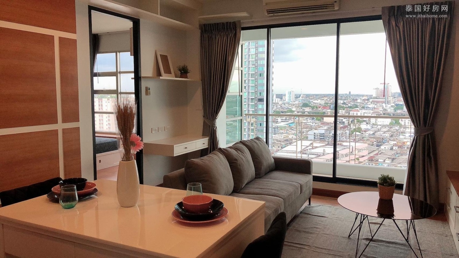 Baan Klang Krung Siam - Pathumwan 公寓与租户出售 1卧55平米 800万泰铢