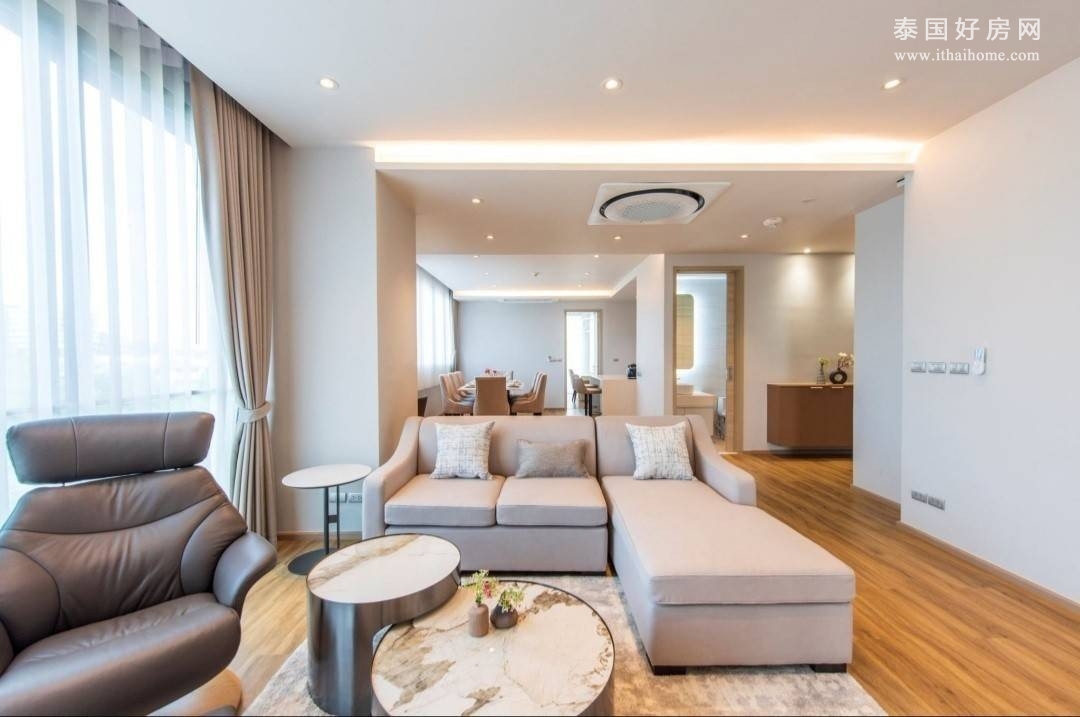曼那区 | Bearing Residence 公寓出租 3卧 155平米 90,000泰铢/月