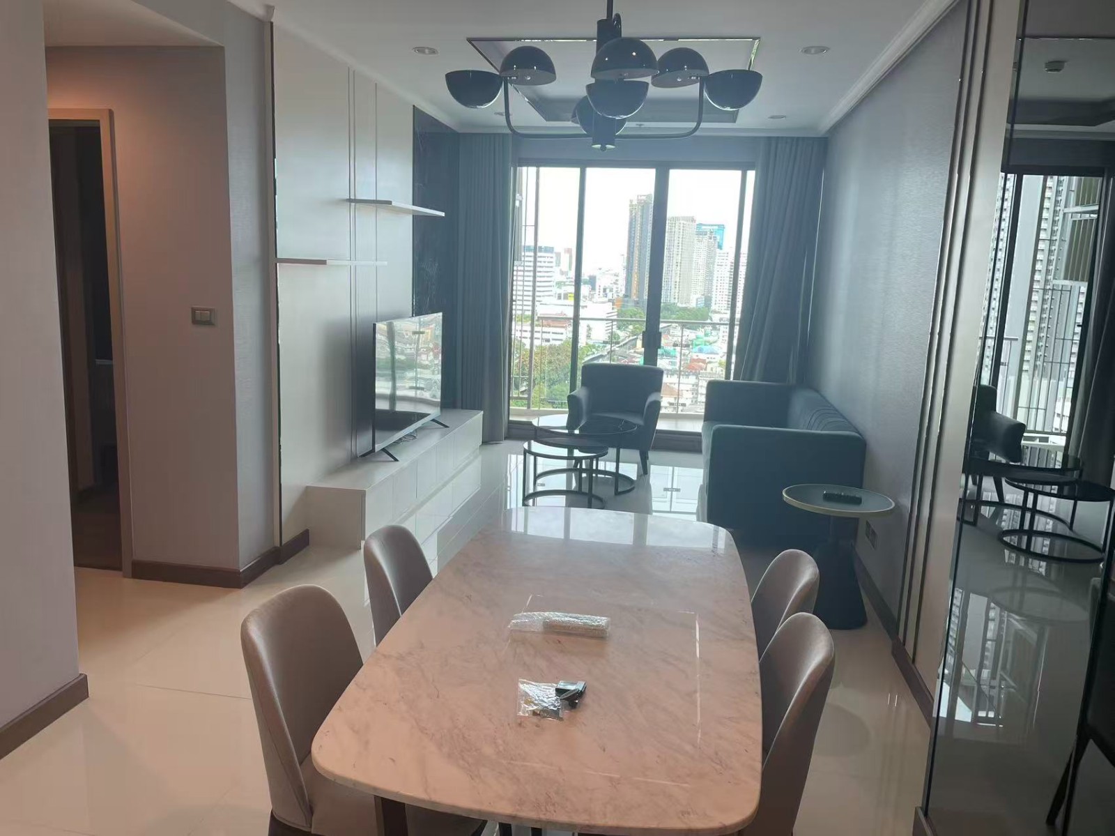 【中国业主】瓦他那区 | Supalai Oriental Sukhumvit 39 公寓出租 2卧 60平米 48,000泰铢/月